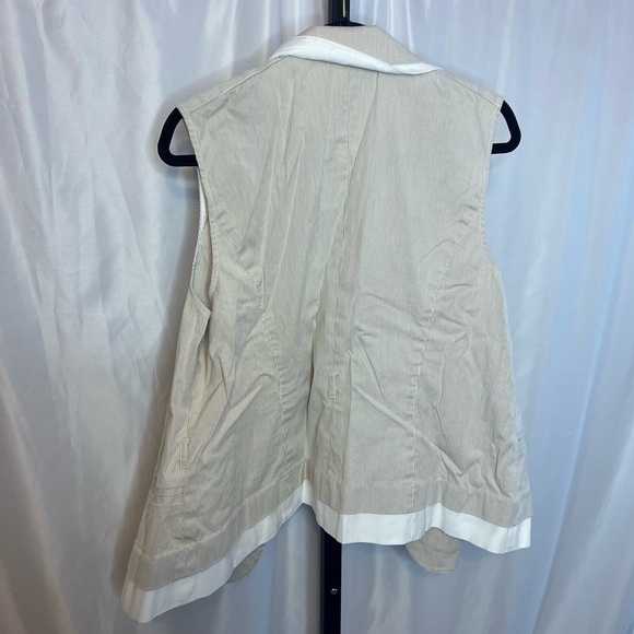 Lane Bryant Beige Pinstriped Three Button Vest, size 20 - Picture 6 of 6